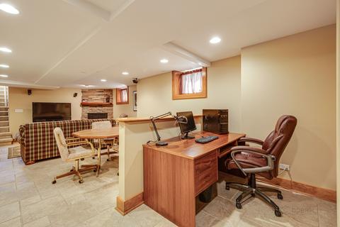 1 N Maple St, Mount Prospect, IL 60056 photo 24