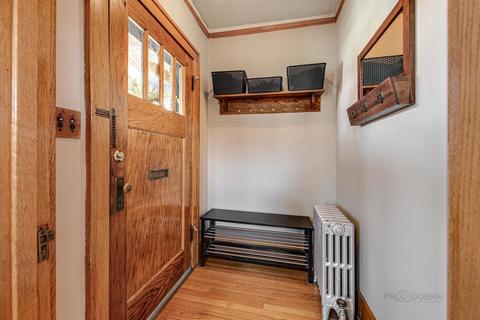 1 N Maple St, Mount Prospect, IL 60056 photo 4
