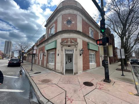 1334 W Devon Ave, Chicago, IL 60660 photo 5