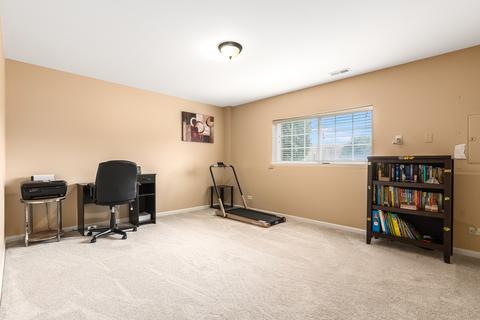 4252 Drexel Ave, Aurora, IL 60504 photo 3