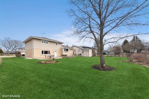 957 Blaze Trl, Wheeling, IL 60090 photo 23
