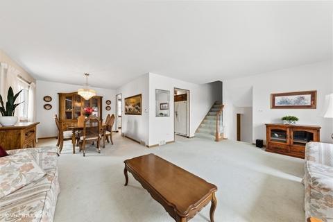 957 Blaze Trl, Wheeling, IL 60090 photo 6