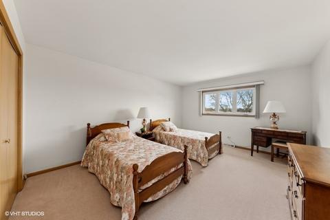 957 Blaze Trl, Wheeling, IL 60090 photo 17