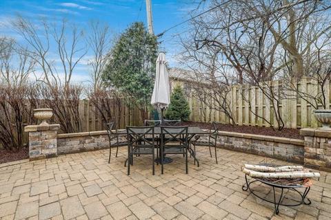 303 Brookside Cir, Wheaton, IL 60187 photo 49