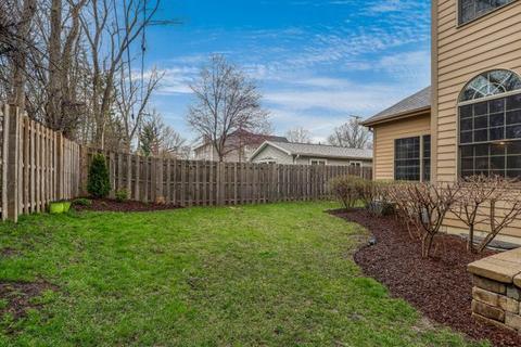 303 Brookside Cir, Wheaton, IL 60187 photo 51