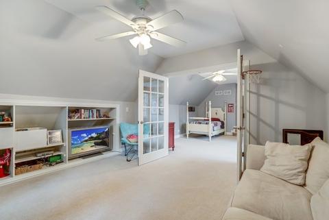 303 Brookside Cir, Wheaton, IL 60187 photo 35