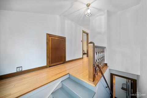 372 Hamilton Ave, Elgin, IL 60123 photo 12