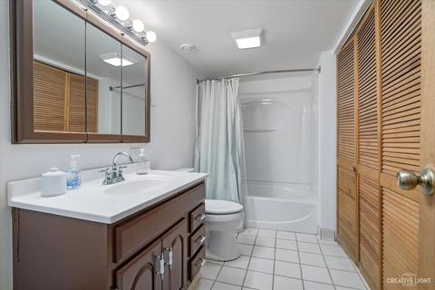 372 Hamilton Ave, Elgin, IL 60123 photo 18