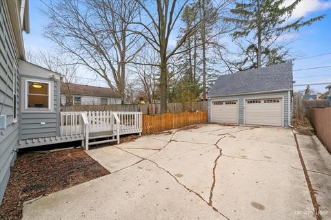 372 Hamilton Ave, Elgin, IL 60123 photo 23