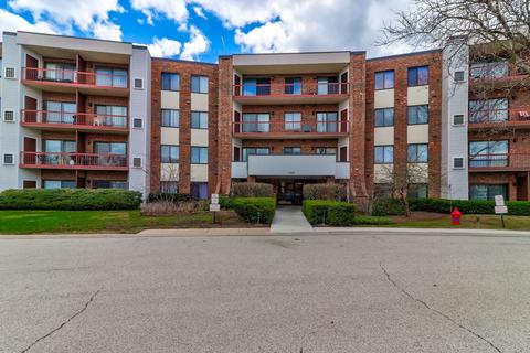 1500 Harbour Dr #2C, Wheeling, IL 60090 photo 1