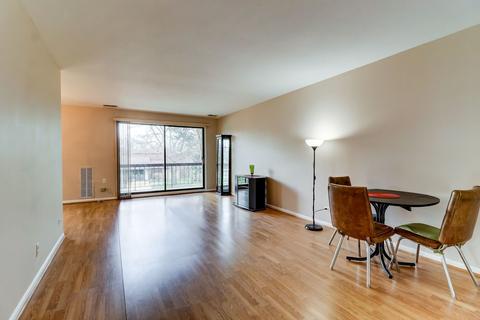 1500 Harbour Dr #2C, Wheeling, IL 60090 photo 8