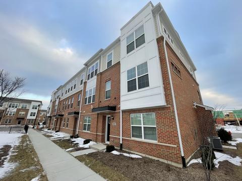 2941 Reflection Dr, Naperville, IL 60540 photo 1