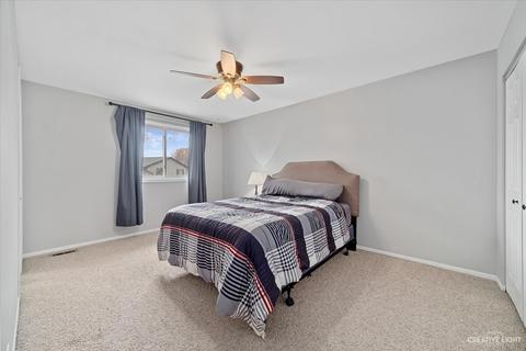 1097 Whitchurch Ct, Wheaton, IL 60189 photo 9