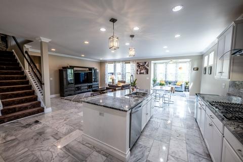 1683 Silverleaf Ct, Naperville, IL 60563 photo 7
