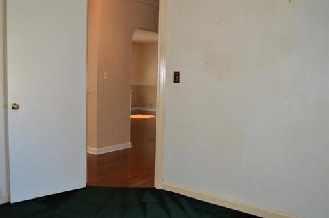 910 S Low St, Bloomington, IL 61701 photo 13
