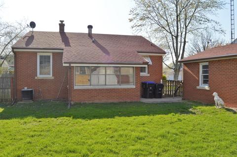 910 S Low St, Bloomington, IL 61701 photo 20