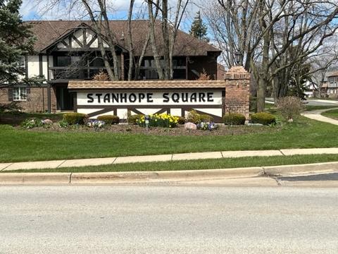 231 Stanhope Dr #A, Willowbrook, IL 60527 photo 12