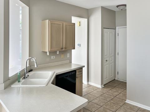 1713 Spaulding Rd, Bartlett, IL 60103 photo 11