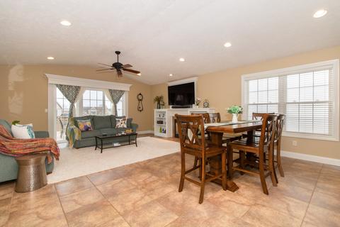 2810 Shepard Rd, Normal, IL 61761 photo 9