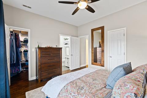 2343 N Leavitt St #2, Chicago, IL 60647 photo 9