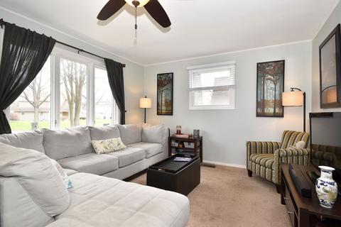 2107 South St, Rolling Meadows, IL 60008 photo 4
