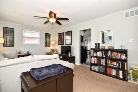 2107 South St, Rolling Meadows, IL 60008 photo 5