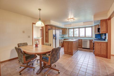 13564 Damen Rd, Morrison, IL 61270 photo 5