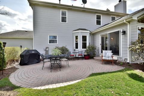 2770 Colonial Dr, Elgin, IL 60124 photo 34