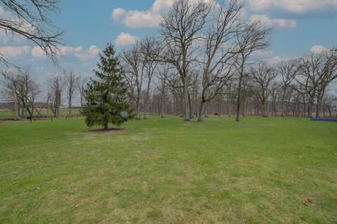 Undisclosed, Sheldon, IL 60966 photo 11