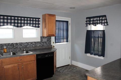315 E Main St, Morrison, IL 61270 photo 7