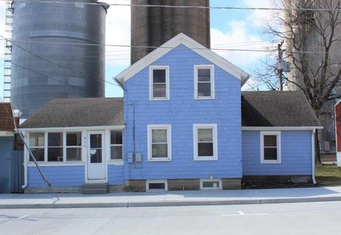 315 E Main St, Morrison, IL 61270 photo 1