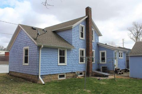 315 E Main St, Morrison, IL 61270 photo 3