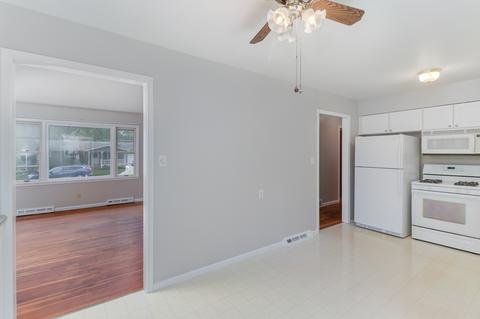 407 Warren Ave, Normal, IL 61761 photo 11
