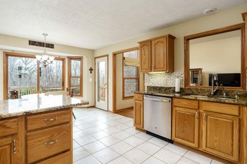 9298 E Felts Rd, Davis, IL 61019 photo 16
