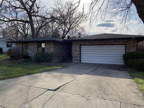 917 Royal Dr, Mchenry, IL 60050 photo 2