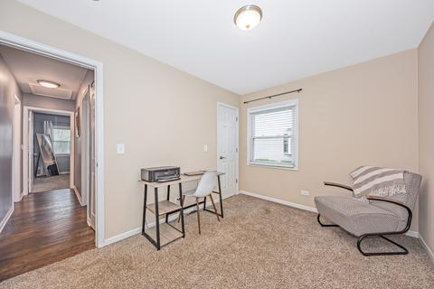 420 Konen Ave, Aurora, IL 60505 photo 16