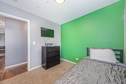 420 Konen Ave, Aurora, IL 60505 photo 18