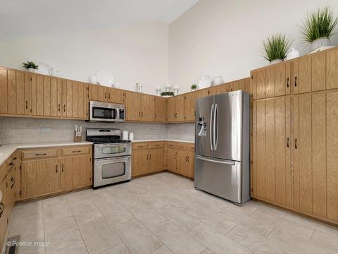 1700 Chestnut Hill Rd, Plainfield, IL 60586 photo 6