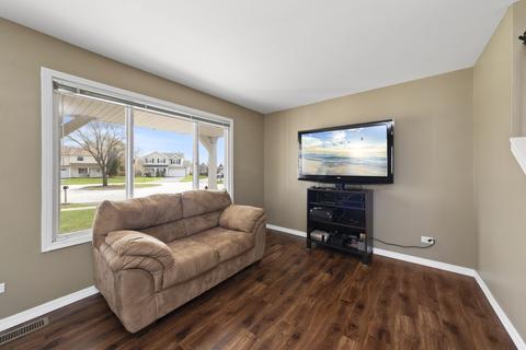 1557 Bryan Ct, Aurora, IL 60504 photo 7