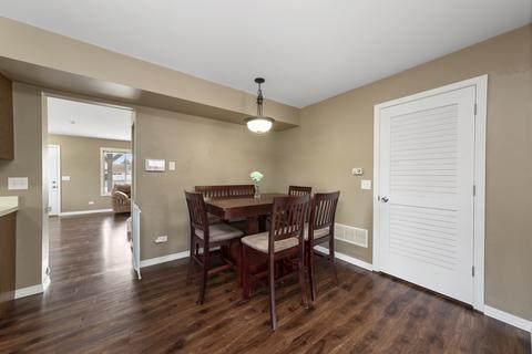 1557 Bryan Ct, Aurora, IL 60504 photo 9