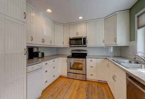 974 Sycamore Ln, Bartlett, IL 60103 photo 7