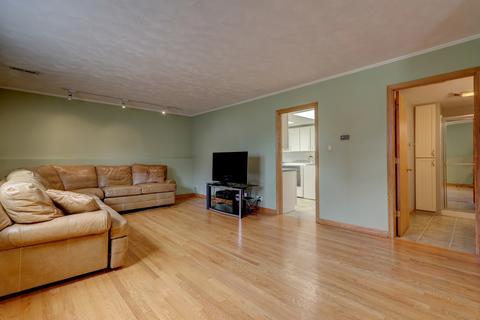 974 Sycamore Ln, Bartlett, IL 60103 photo 14
