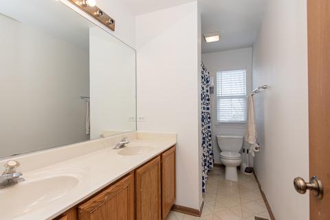 5608 Stonybrook Dr, Plainfield, IL 60586 photo 14