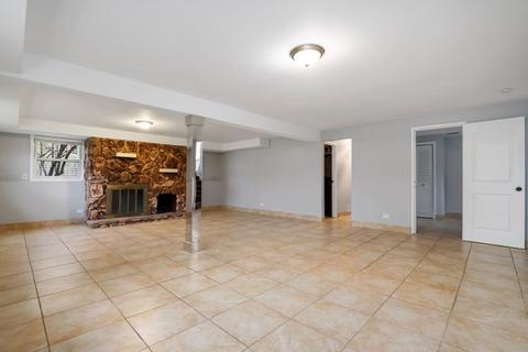 4120 Dixon Dr, Hoffman Estates, IL 60192 photo 24