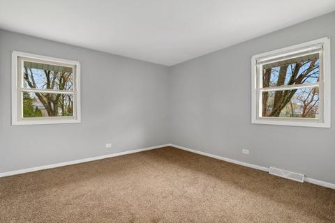 4120 Dixon Dr, Hoffman Estates, IL 60192 photo 19