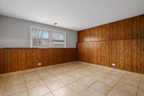 4120 Dixon Dr, Hoffman Estates, IL 60192 photo 22