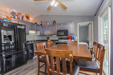 205 Churchill Rd, Normal, IL 61761 photo 8