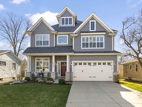 1212 N Eagle St, Naperville, IL 60563 photo 1