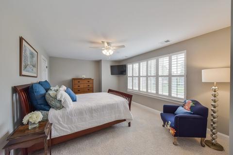 1212 N Eagle St, Naperville, IL 60563 photo 33