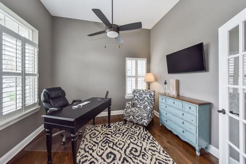 1212 N Eagle St, Naperville, IL 60563 photo 16